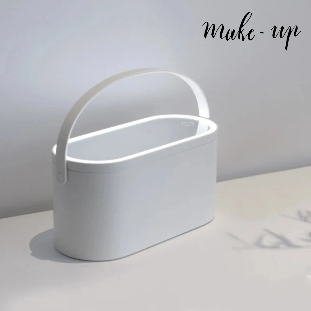 Make-up Box mit LED-Spiegel